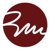 Logo Romy Mlinzk | Keep Me Posted - stilisiertes handschriftliches R M in einem Kreis
